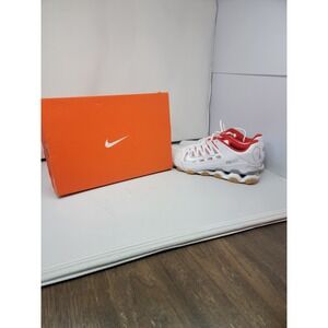 Nike Reax 8 TR Training Athletic Shoes White Wolf Grey Chile Red M Size 12